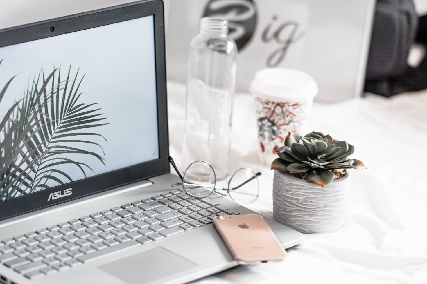 Maximizing Versatility in Digital Platforms